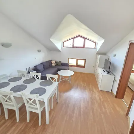 Διαμέρισμα Balcony And Mountain View 7 Min Walk To Gondola
