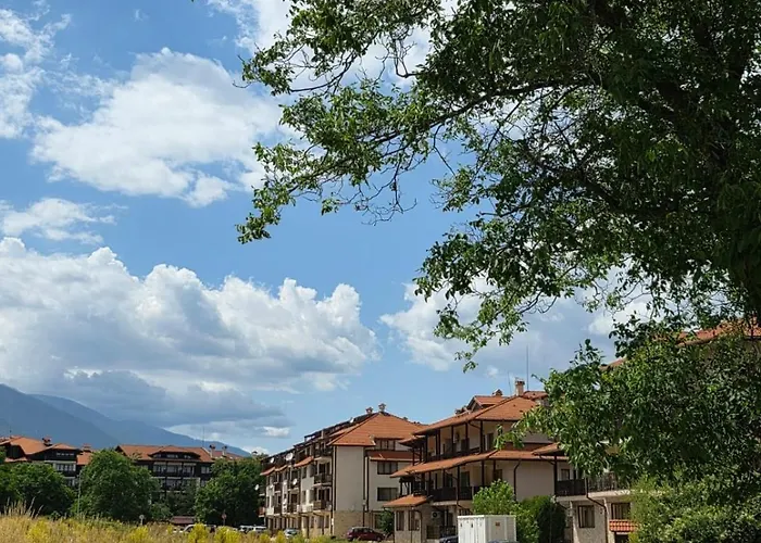 Balcony And Mountain View 7 Min Walk To Gondola Appartement *